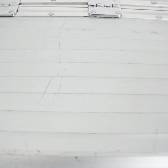 RIMOWA + LUFTHANSA + LEICA - Picture 10 of 16